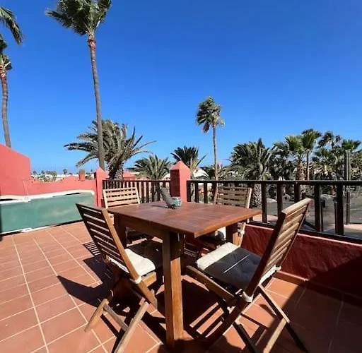 아파트 Oasis Royal